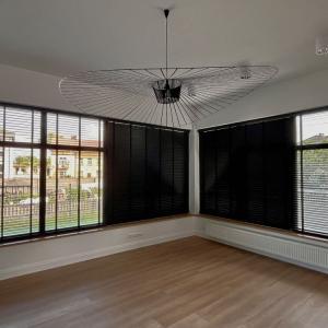 zaluzje-50mm-drewno-13