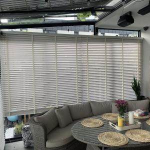 zaluzje-50mm-drewno-20