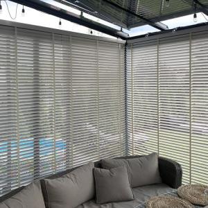 zaluzje-50mm-drewno-24