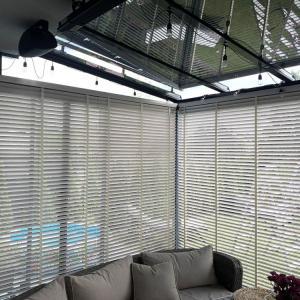 zaluzje-50mm-drewno-26