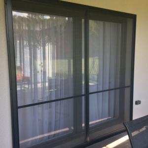 moskitiera-drzwiowa-przesuwna-02